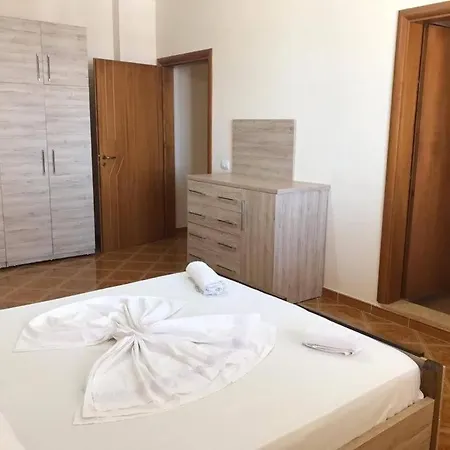 Apartmán Comfort In Lungomare With Private Parking Vlorë