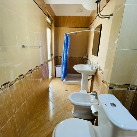 Comfort In Lungomare With Private Parking * Vlorë