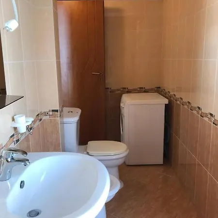 Comfort In Lungomare With Private Parking * Vlorë